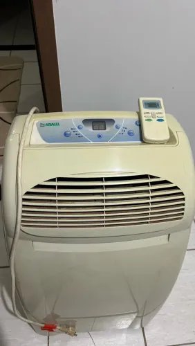 Vendo Ar-condicionado portátil ariagel PAC AG100