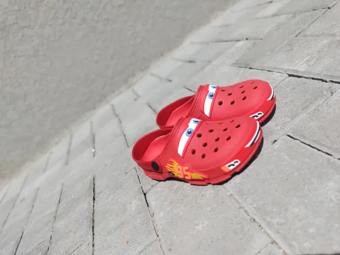 Crocs do macquen 1 linha