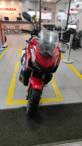 Honda Adv