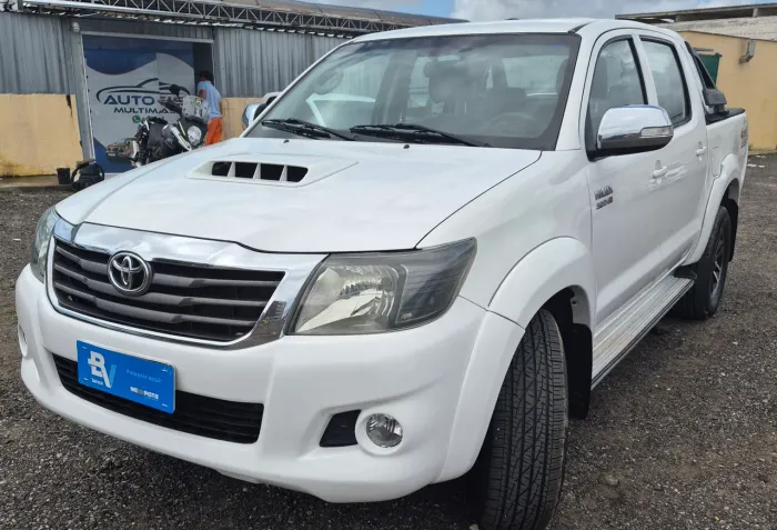 Toyota Hilux CD SRV D4-d 4X4 3.0 TDI Diesel AUT 2015