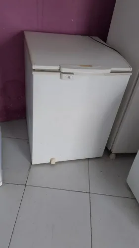 Vende-se Freezer Dupla Ação com 3 meses de garantia Entrega gratis