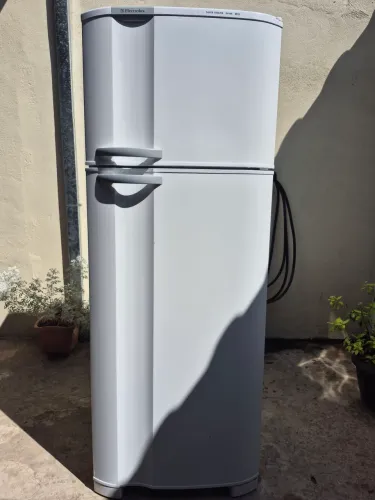 Geladeira Electrolux Duplex 