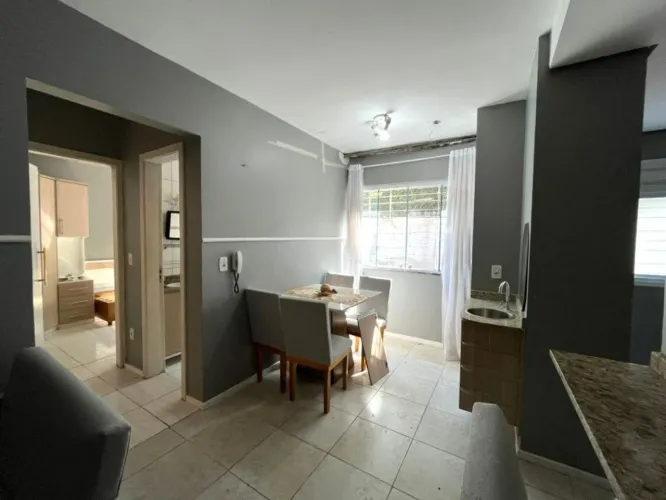 Apartamento térreo 2 dormitórios mobiliado I Bairro Ipanema