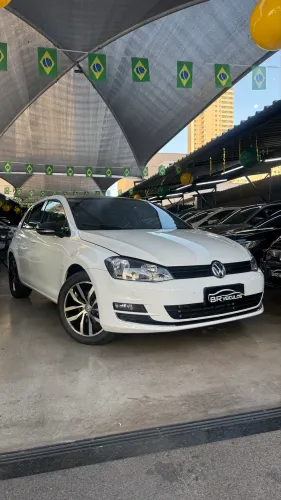 Volkswagen Golf Highline 1.4 TSI Total Flex Aut. 2017