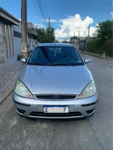 Ford Focus 1.6 S/se/se Plus Flex 8v/16v 5P 2009