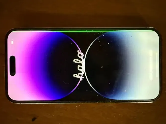 Vende- se 1 iPhone 14 Pro Max Usado