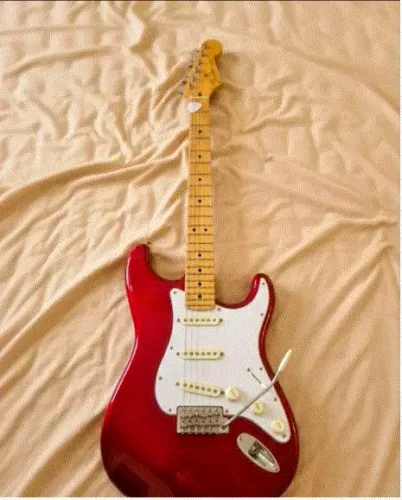 Fender Strat 60th Anniversary LTD EDT Cherry Red 2012!