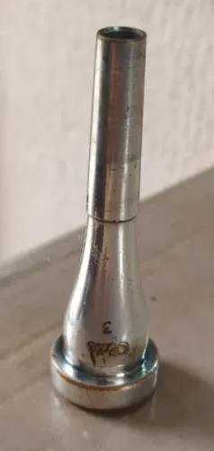 Bocal Para Trompete Olds 3 Americano Vintage Usado