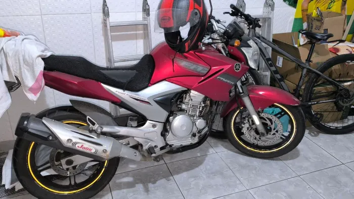 YAMAHA FAZER YS 250 OPORTUNIDADE!