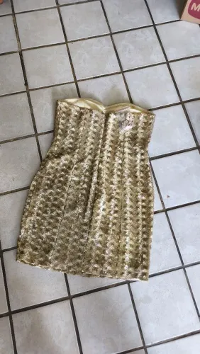 VENDO LINDO VESTIDO DE FESTA