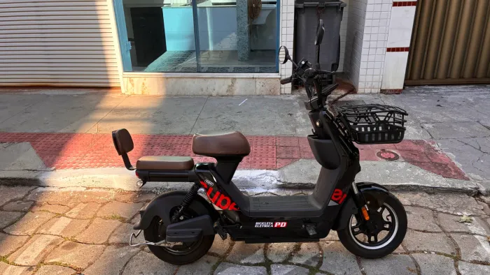 Scooter elétrica T2