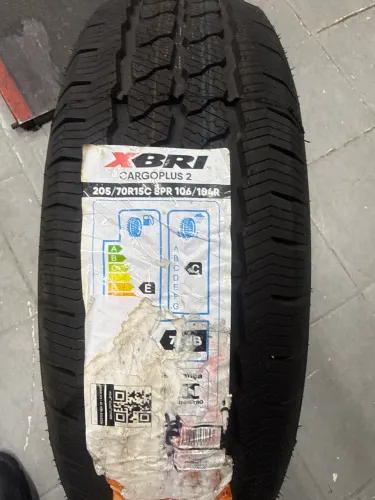 Pneu Aro 15 205/70r15c Xbri Cargoplus 2 106/104r 8pr Tl