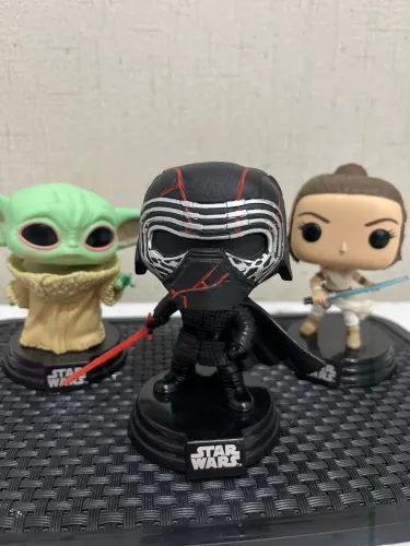 Funko Pop! Kylo Ren Supreme Leader #308 - Star Wars (Sem Caixa/ Loose)