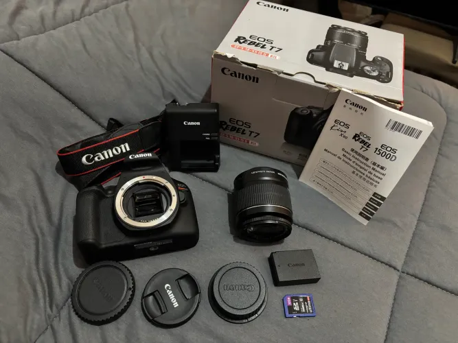 Kit Câmera Cânon Rebel T7 (Com Caixa)