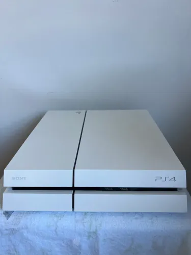 PlayStation 4 - Branco / Para desbloqueio 