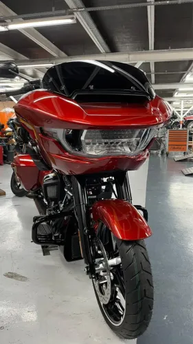Road Glide 2025 impecável