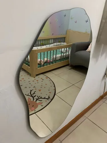 Espelho orgânico polido