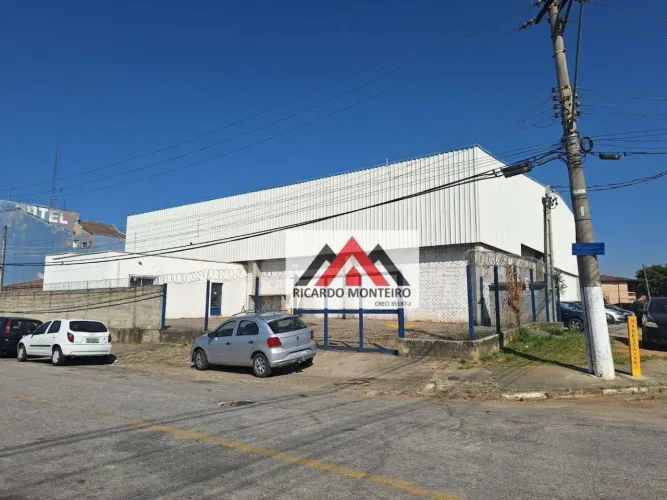 Galpão à venda COM RENDA , 672 m² por R$ 1.750.000 - Cidade Nova - Pindamonhangaba/SP