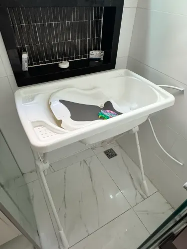 Banheira com suporte