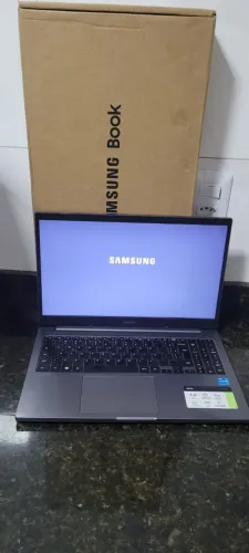 Notebook Samsung Book Intel i3 11° Ger Ssd Nvme 256gb + 1TB Tela 15.6 Full Hd na Caixa