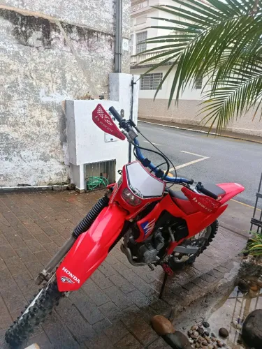 Moto Honda CRF 230 raridade