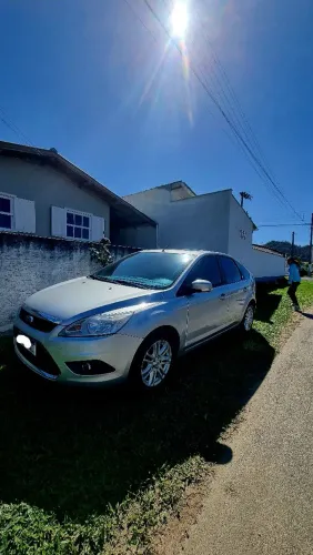 Ford Focus Ghia/ XR 2.0 /ghia 2.0 16V Flex 5P 2009