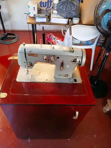 Maquina de costura vigorelli robot 110v