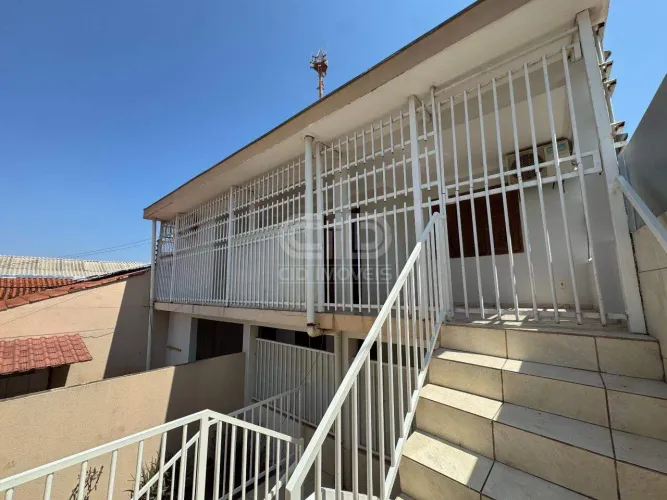 Casa Residencial com 3 Quartos no Parque Cuiabá