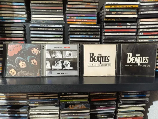 Lote Cds Beatles - Rubber Soul/ Let It Be Naked (Duplo) e The Past Masters 1 e 2 