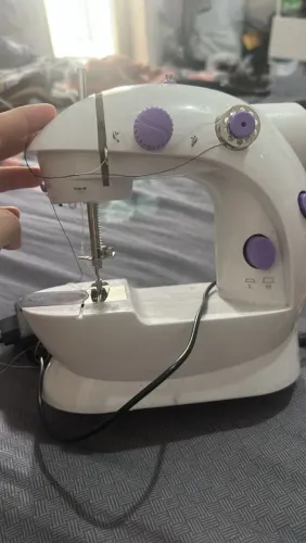 Máquina de costura 