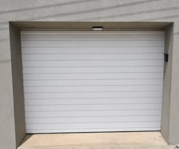Portão em aluminio branco - garagem 2,30 x 2,48  