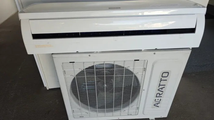 Ar condicionado inverter agratto 24000 BTUs quente e frio.
