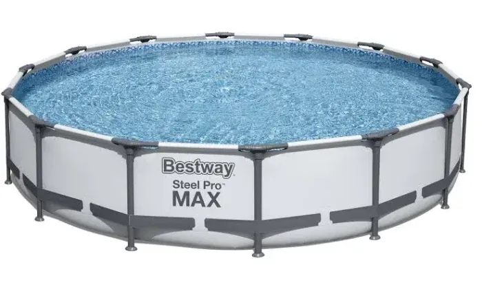 Piscina Usada BestWay 9000 lt com pequeno Vazamento que tem conserto