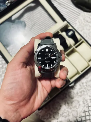 Relógio Casio MTP-VD01