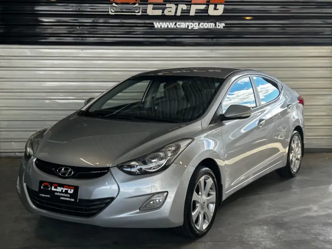 Hyundai Elantra GLS 1.8 16V Mec. 2012