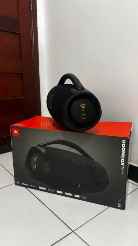 JBL bombox Wi-Fi 3