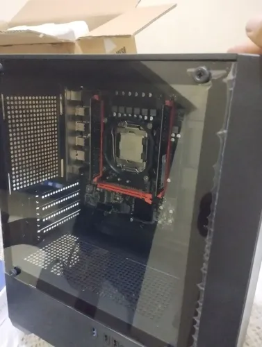 Kit Xeon E5 2680 V4 com placa mãe + 16 GB de memória ram e gabinete + fonte 650w Pichau