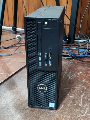 Dell Precision 3420 | Xeon E3-1220 | 8GB | 512GB SSD NVMe | NVIDIA Quadro P600
