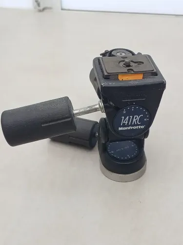 Cabeça TRIPÉ MANFROTTO 141RC