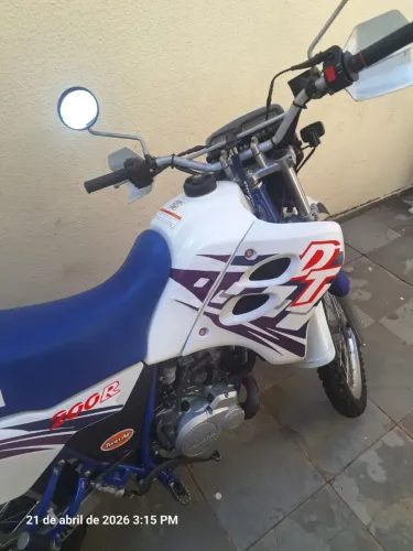 Oportunidade: Vende-se DT 200.
