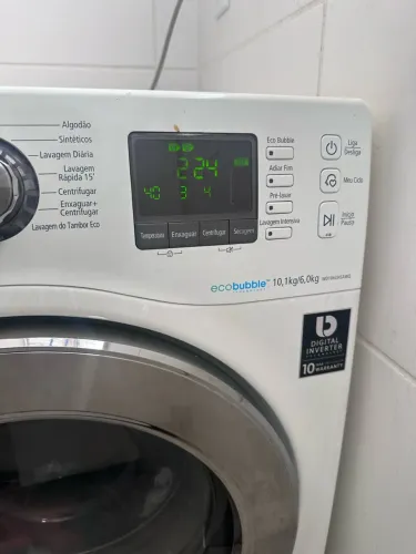 Lava e seca Samsung