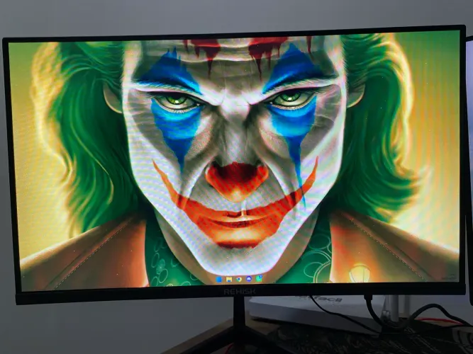 Monitor curvo 24 polegadas