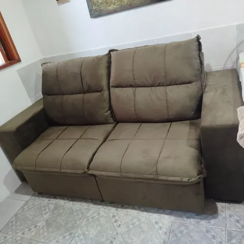 Sofá retrátil