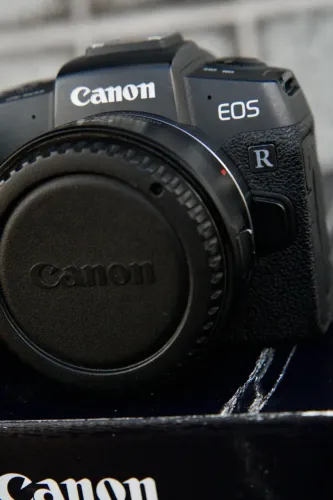 Canon RP