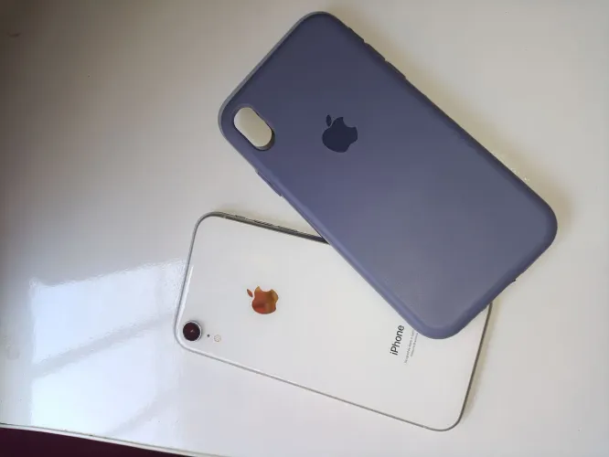 IPHONE XR 128 GB