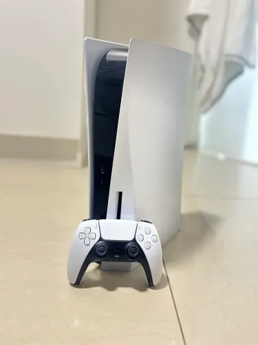 PlayStation 5 825GB