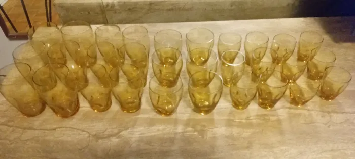 Conjunto Antigo com 36 Copos de Cristal Bohemia - 6 Conjuntos de 6