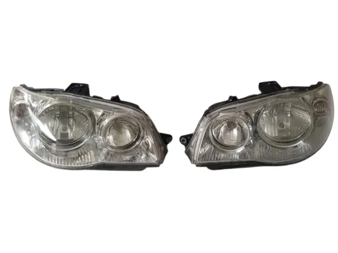PAR FAROL FIAT PALIO/SIENA/STRADA 2004/2011 USADO
