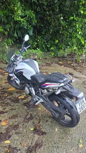 BMW parada.