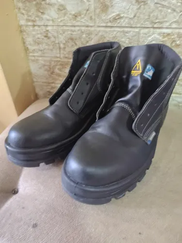 Bota de Segurança Marluvas - Tamanho 44 - Nova